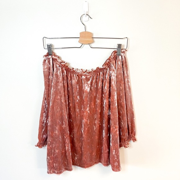 ✨Host Pick✨ GAP Pink Velvet Off-Shoulder Blouse Size SP - Picture 6 of 11